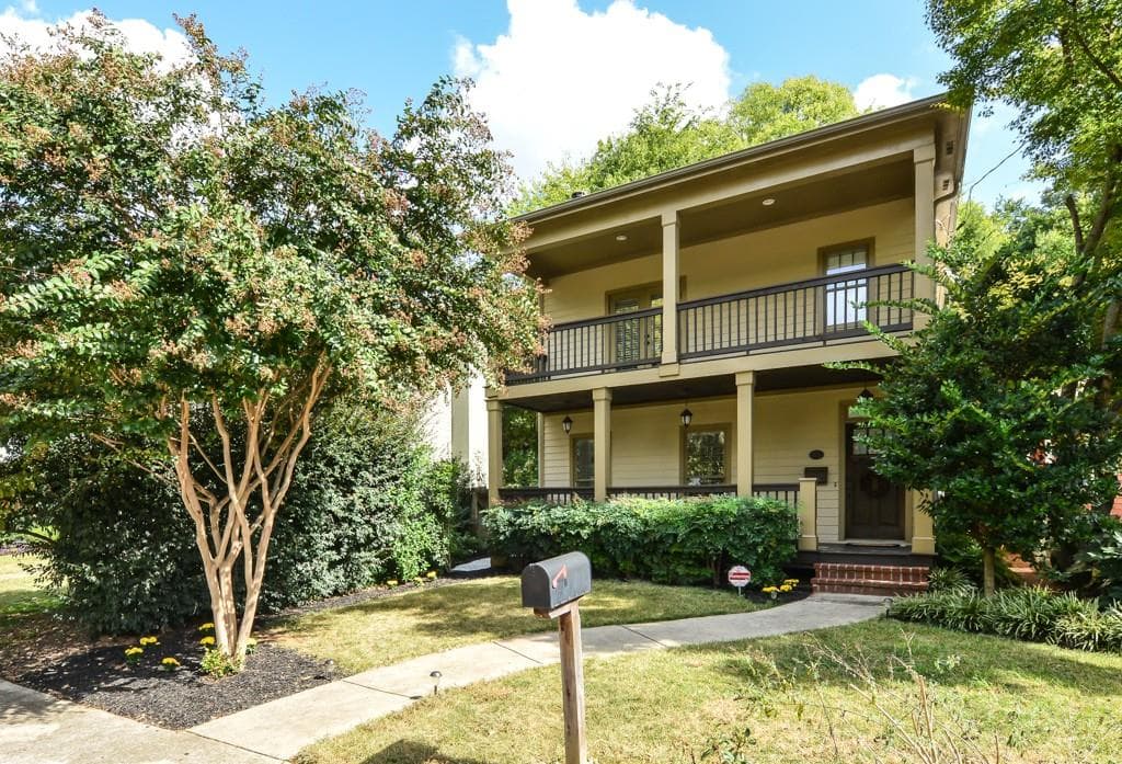 3 bedroom, 2,208 sq ft single family residence sold at 704 Hill Street, Atlanta, GA 30315