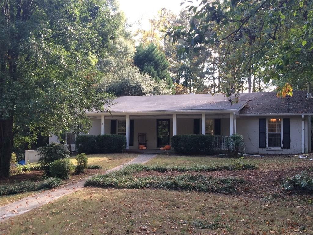 125 Laurelwood Lane, Alpharetta, GA 30009 — most recent listing photo