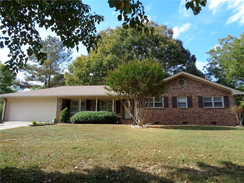 2711 Hickory Trail, Snellville, GA 30078 — most recent listing photo