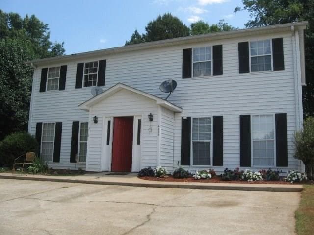 duplex sold at 4713 Chariot Drive, Flowery Branch, GA 30542