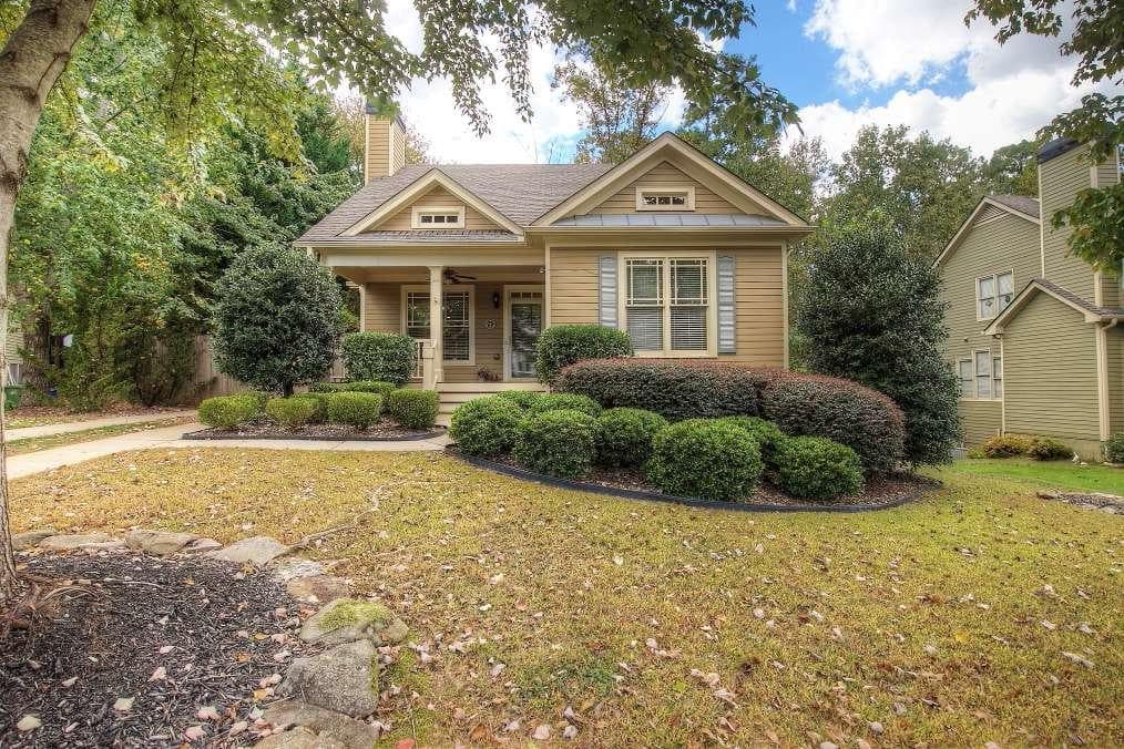 2 bedroom, 1,418 sq ft single family residence sold at 1073 Leah Lane, Atlanta, GA 30316