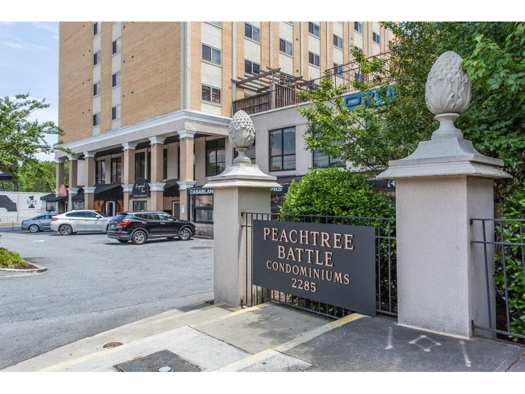 1 bedroom, 667 sq ft condominium sold at 2285 Peachtree Road 910, Atlanta, GA 30309