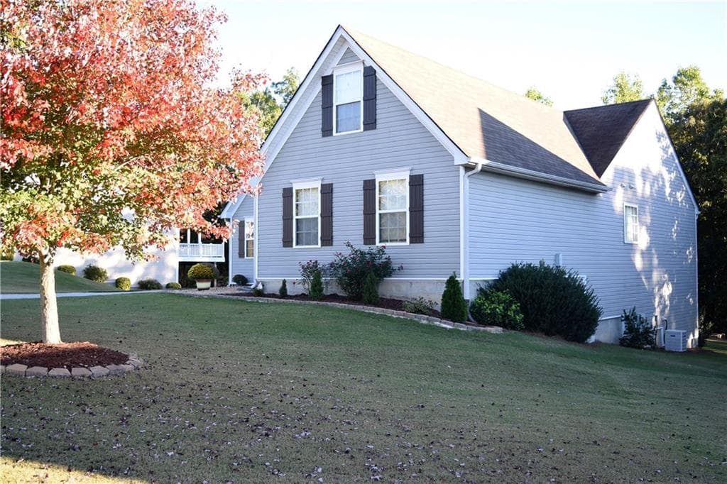 6531 Boulder Crest Court, Flowery Branch, GA 30542 — most recent listing photo