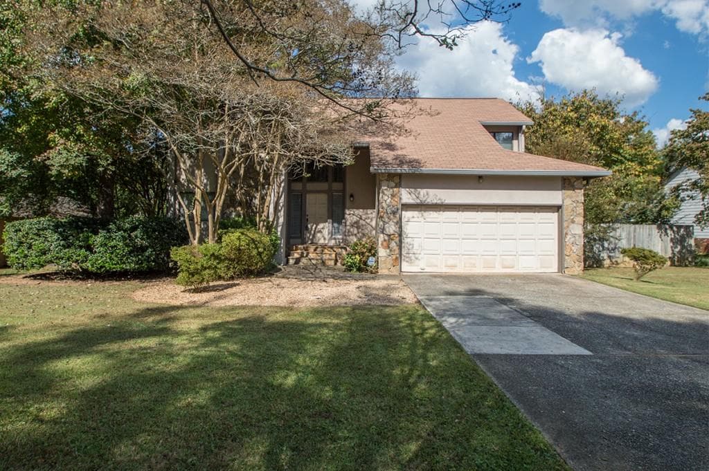 6143 Rolling Way, Norcross, GA 30093 — most recent listing photo