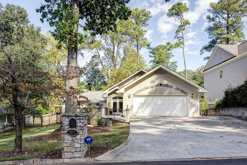1272 Rustic Ridge Drive, Brookhaven, GA 30319 — most recent listing photo