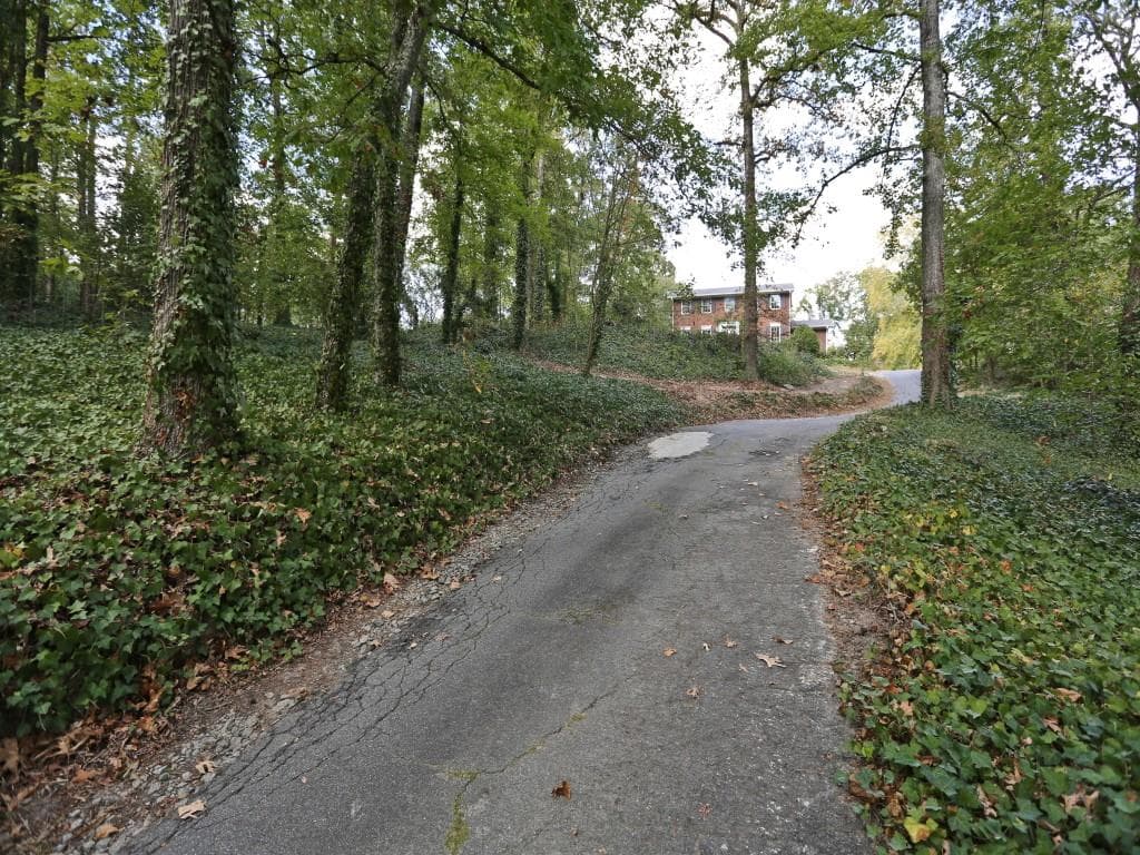 5 bedroom single family residence sold at 4268 Woodland Brook Drive, Atlanta, GA 30339