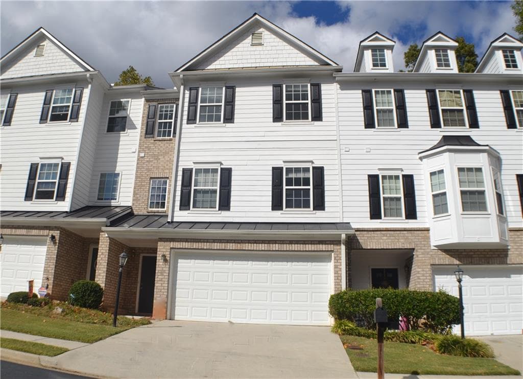 428 Eagle Tiff Drive 428, Sugar Hill, GA 30518 — most recent listing photo