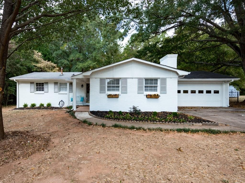 571 Tonawanda Drive, Marietta, GA 30066 — most recent listing photo