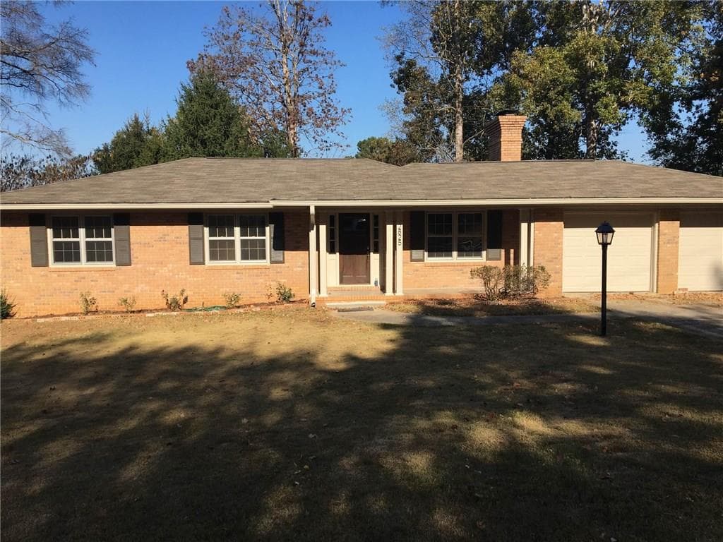4 bedroom single family residence sold at 2825 Summit Ridge Drive, Marietta, GA 30066