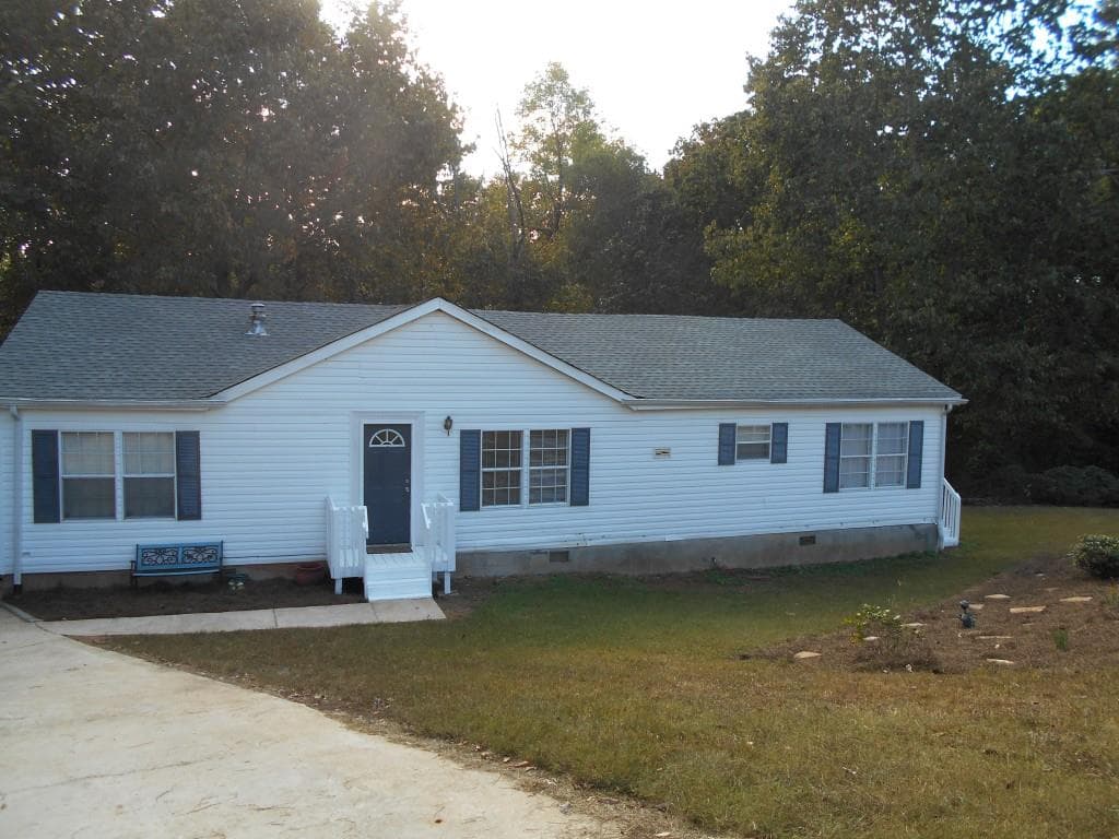 5141 Woodmont Place, Flowery Branch, GA 30542 — most recent listing photo