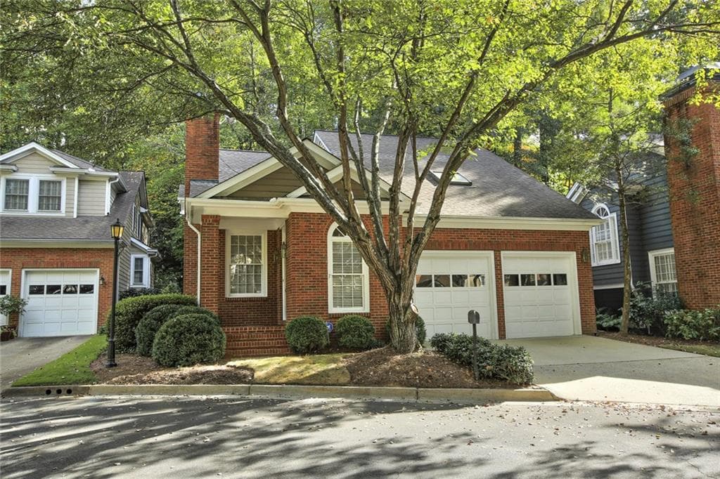 2 bedroom single family residence sold at 7 Bohler Mews, Atlanta, GA 30327