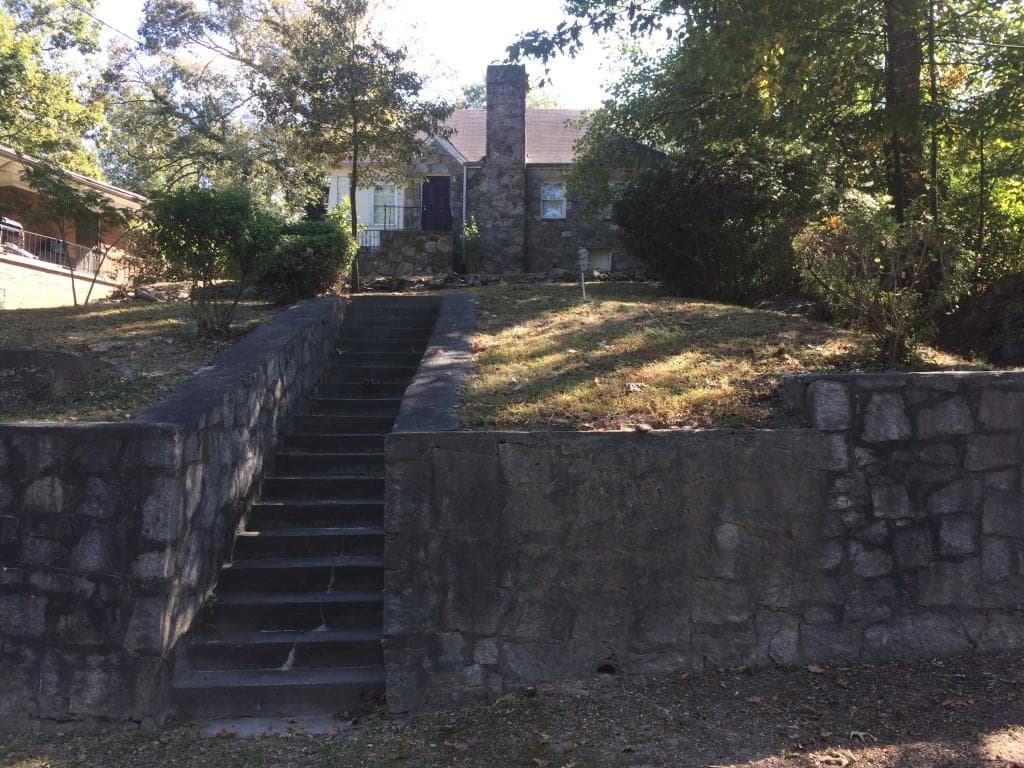 2 bedroom, 829 sq ft single family residence sold at 1968 Morehouse Drive, Atlanta, GA 30314