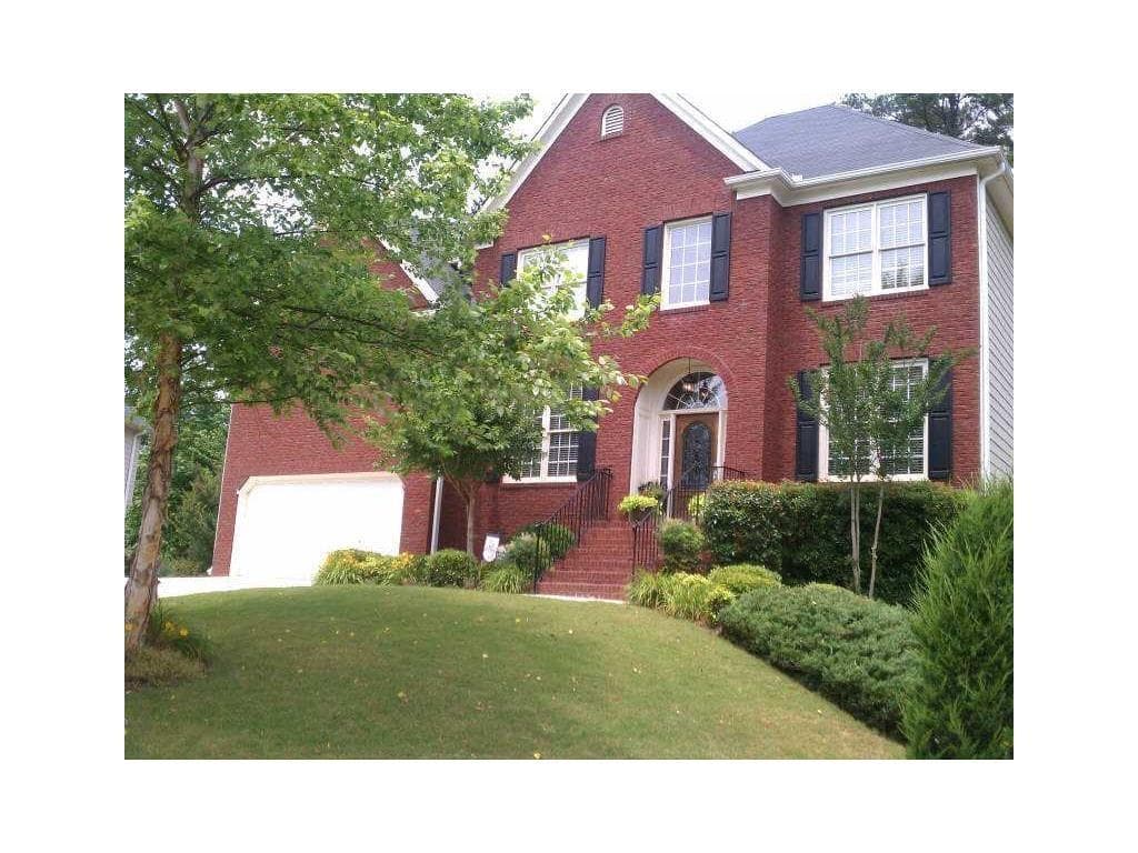 5 bedroom, 3,210 sq ft single family residence sold at 4168 Suwanee Trail Way, Buford, GA 30518