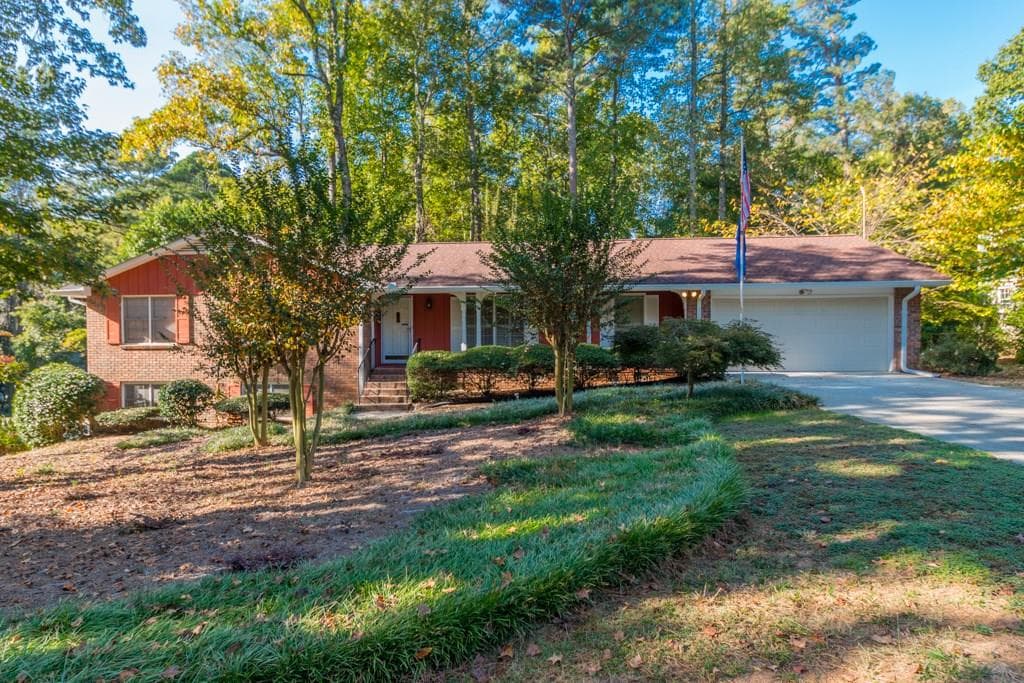 5398 N Peachtree Road, Dunwoody, GA 30338 — most recent listing photo