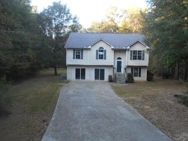 2300 Summerset Drive, Monroe, GA 30656 — most recent listing photo