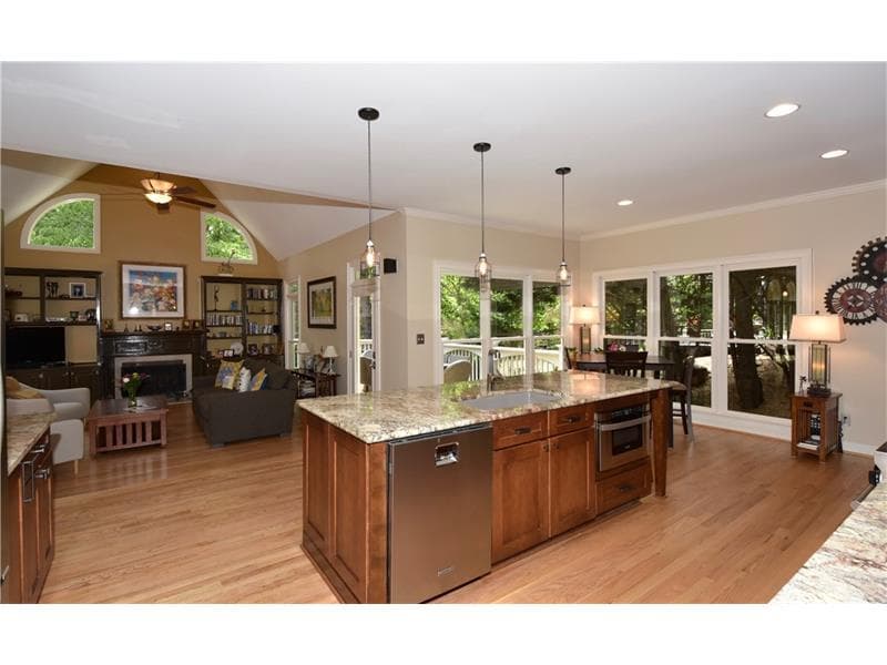 5 bedroom, 5,606 sq ft single family residence sold at 4305 Courageous Wake, Alpharetta, GA 30005
