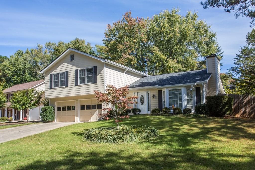 240 Softwood Circle, Roswell, GA 30076 — most recent listing photo