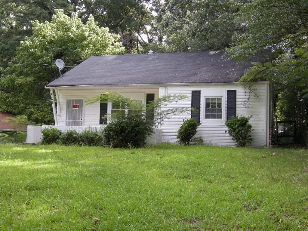 3 bedroom, 1,188 sq ft single family residence sold at 1386 Elizabeth Avenue, Atlanta, GA 30310