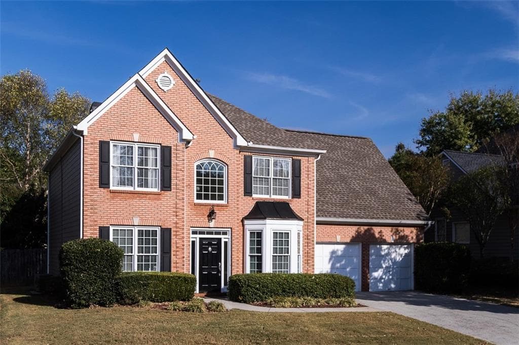 3 bedroom, 2,396 sq ft single family residence sold at 580 Camber Woods Drive, Roswell, GA 30076