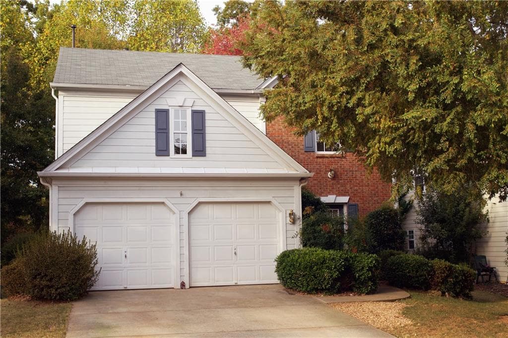 13550 Weycroft Circle, Alpharetta, GA 30004 — most recent listing photo