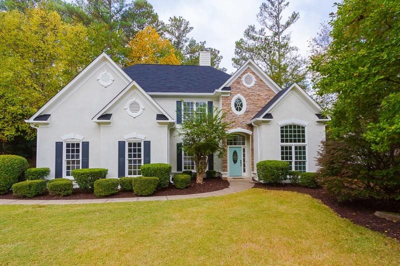4 bedroom, 3,215 sq ft single family residence sold at 515 Park Creek Ridge, Alpharetta, GA 30005