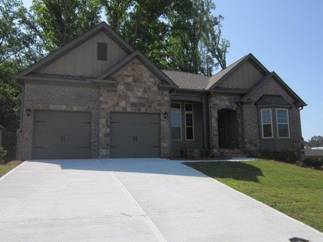 6716 Fox Hollow Court, Flowery Branch, GA 30542 — most recent listing photo