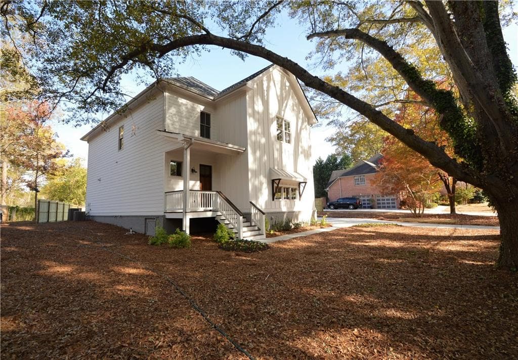 1653 Hudson Road, Decatur, GA 30033 — most recent listing photo