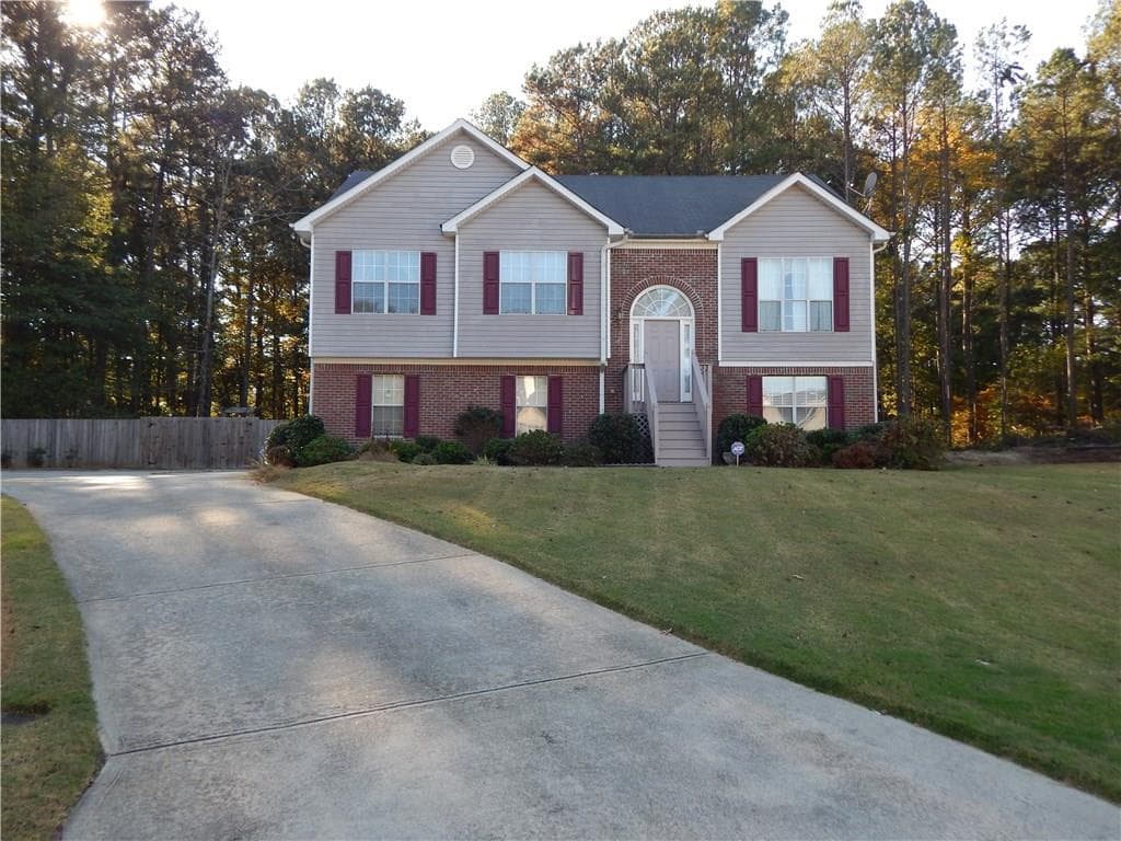 2873 Rhonda Dale Drive, Powder Springs, GA 30127 — most recent listing photo