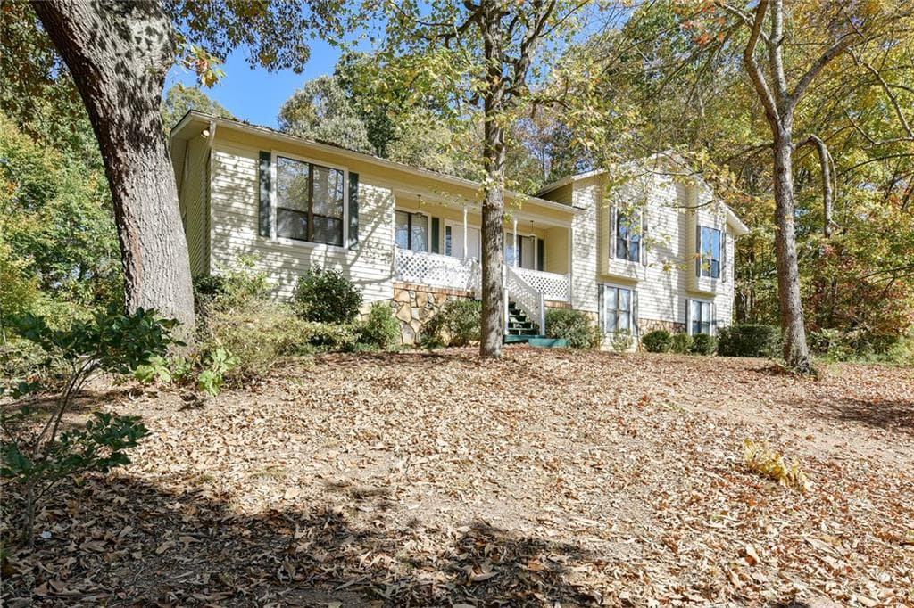 2415 Spring Lake Drive, Marietta, GA 30062 — most recent listing photo