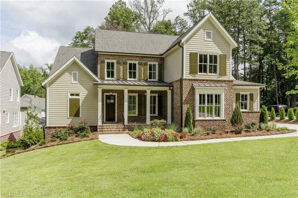 4 bedroom, 4,529 sq ft single family residence sold at 476 Danube Road, Atlanta, GA 30342