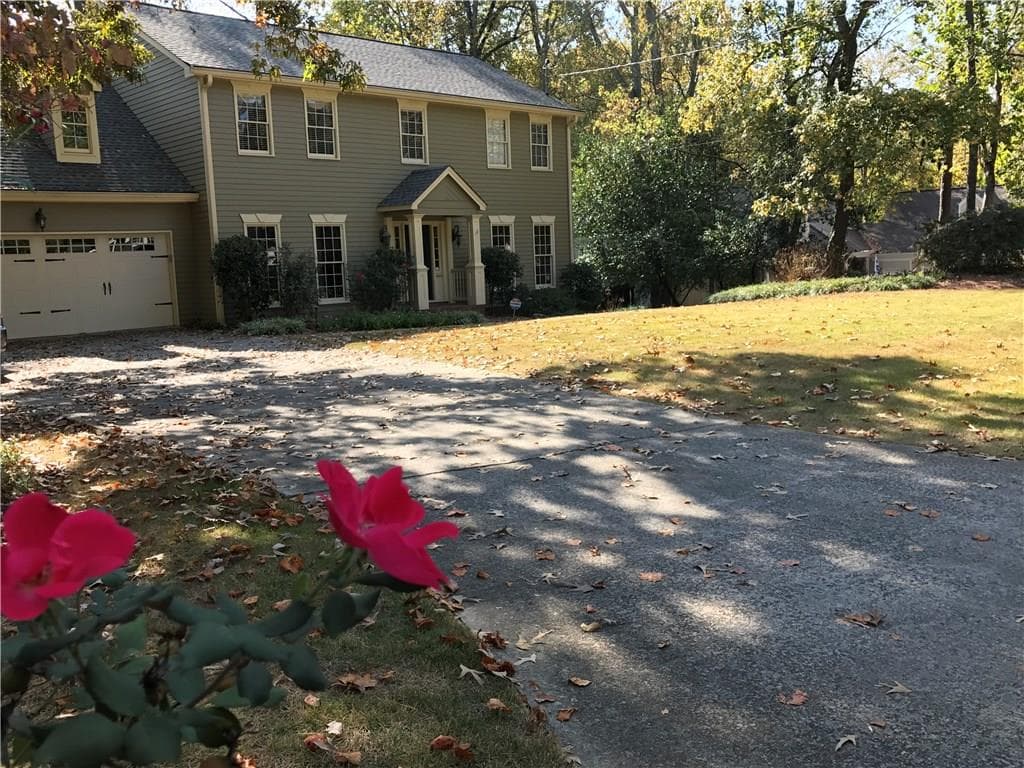 4240 Blackland Drive, Marietta, GA 30067 — most recent listing photo