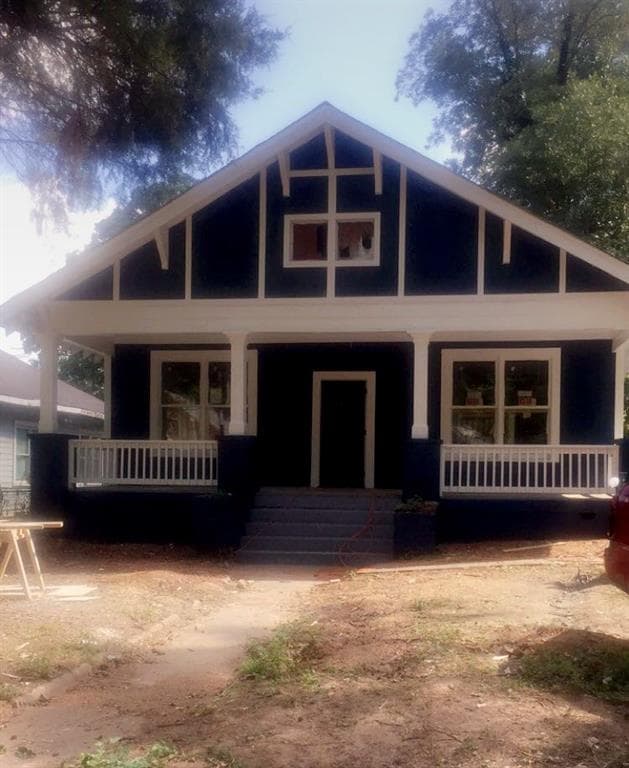 4 bedroom, 2,016 sq ft single family residence sold at 766 Cascade Place, Atlanta, GA 30310