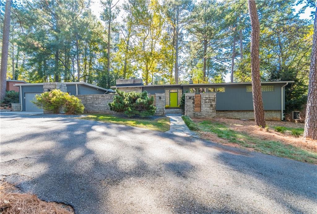 3247 Wynn Drive, Avondale Estates, GA 30002 — most recent listing photo