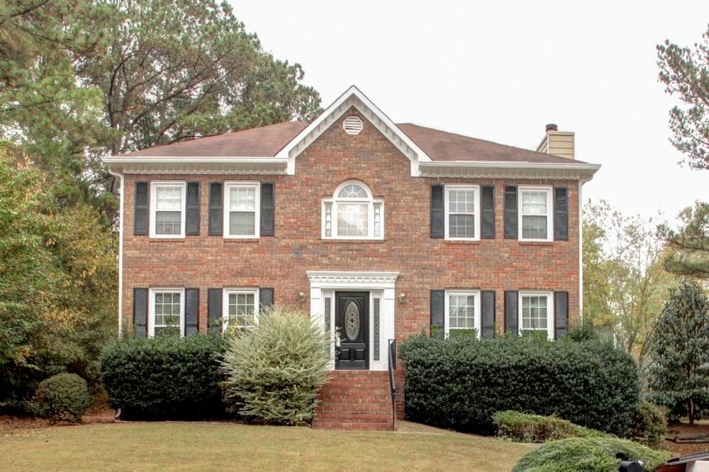 3 bedroom, 2,412 sq ft single family residence sold at 4905 Cypress Court, Kennesaw, GA 30144