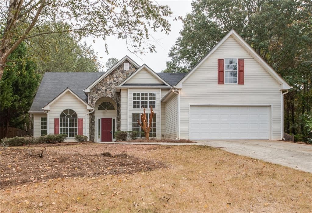 4 bedroom single family residence sold at 4040 Lakeside Boulevard, Monroe, GA 30655