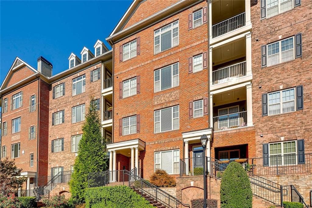 2300 Peachford Road 3205, Dunwoody, GA 30338 — most recent listing photo