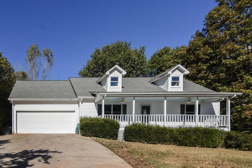 4540 Union Place, Flowery Branch, GA 30542 — most recent listing photo
