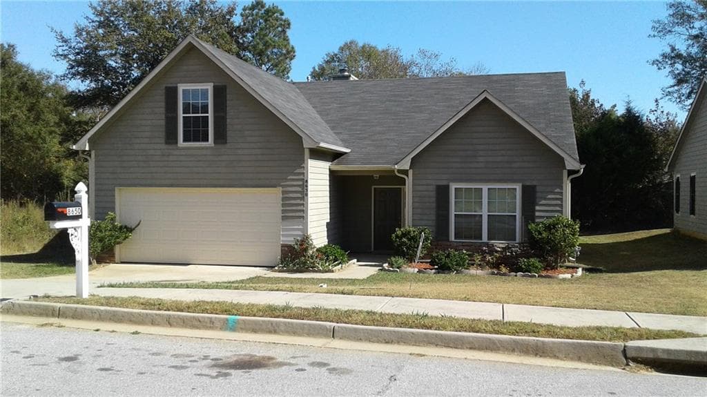 8650 Guthrie Drive, Riverdale, GA 30274 — most recent listing photo