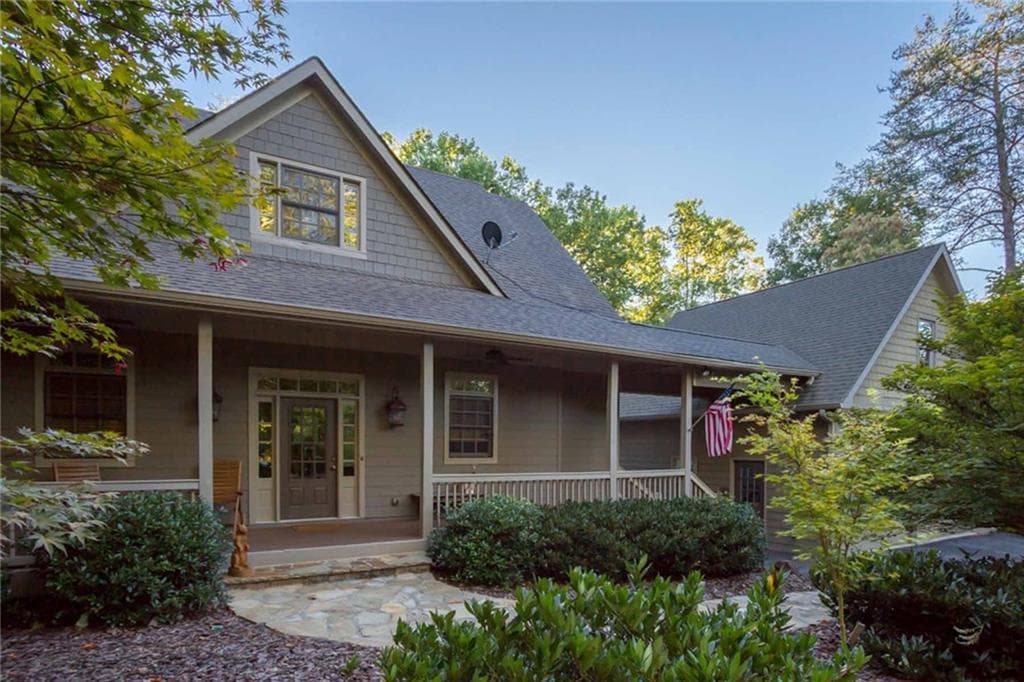 4 bedroom single family residence sold at 250 Gadalutsee Pass, Big Canoe, GA 30143
