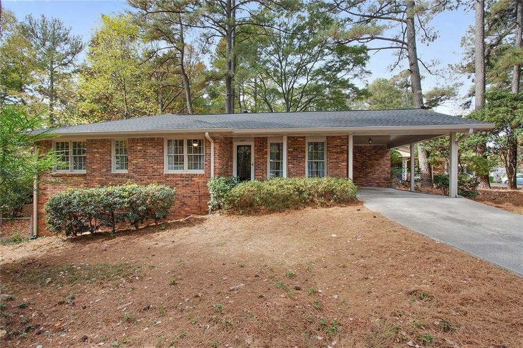 3 bedroom single family residence sold at 4074 N Shallowford Road, Chamblee, GA 30341