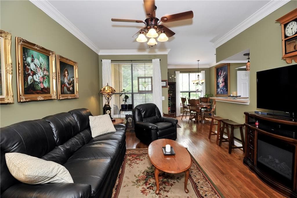 2 bedroom, 1,026 sq ft condominium sold at 3777 Peachtree Road 1423, Brookhaven, GA 30319