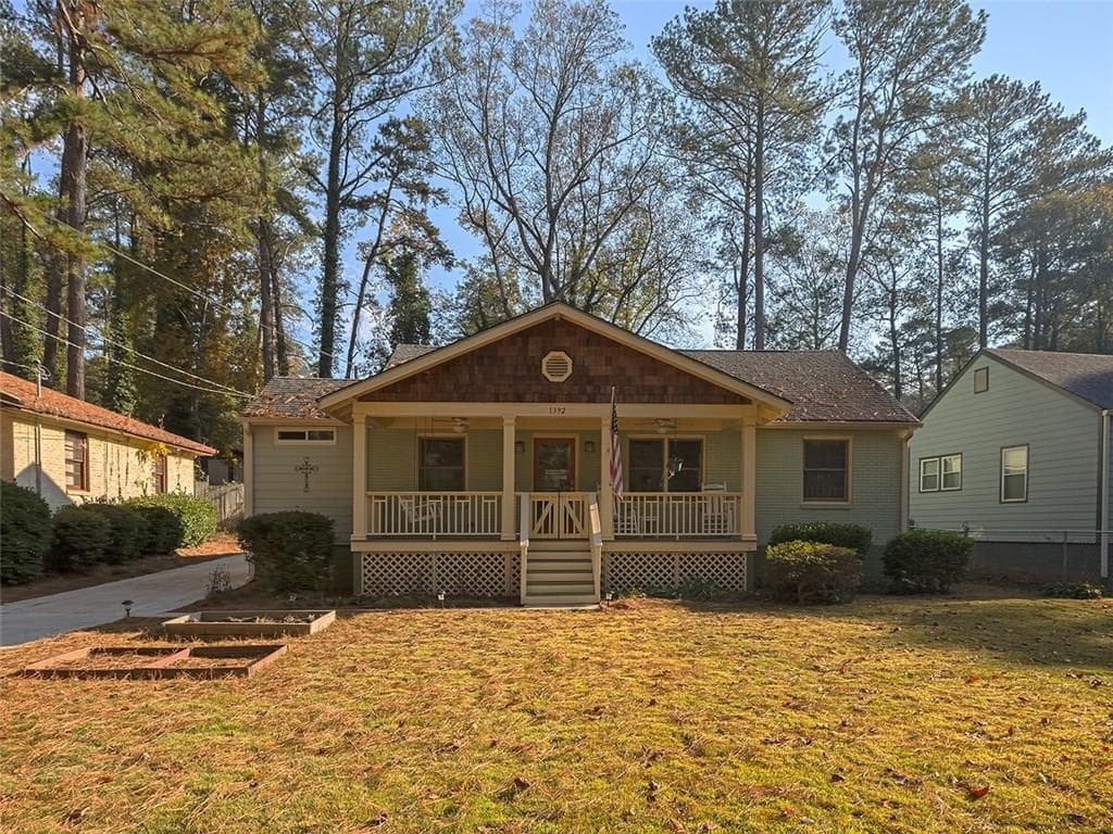 2 bedroom, 1,120 sq ft single family residence sold at 1392 Deerwood Drive, Decatur, GA 30030