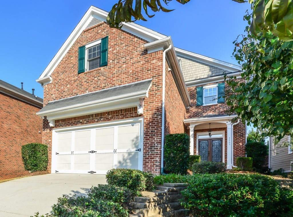 5 bedroom, 4,192 sq ft single family residence sold at 3265 Osborne Road, Atlanta, GA 30319