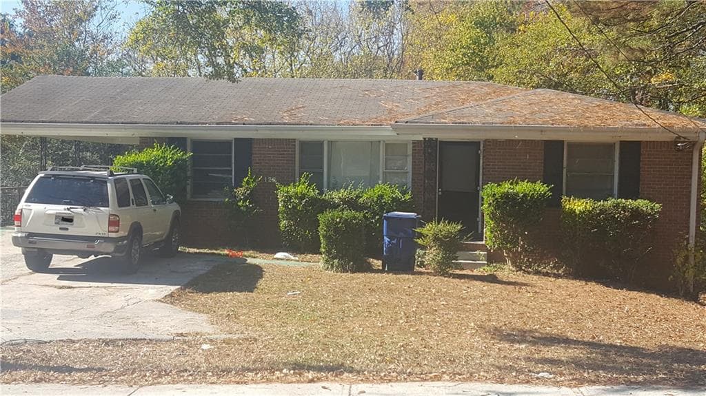 3 bedroom single family residence sold at 129 Fairburn Road, Atlanta, GA 30331