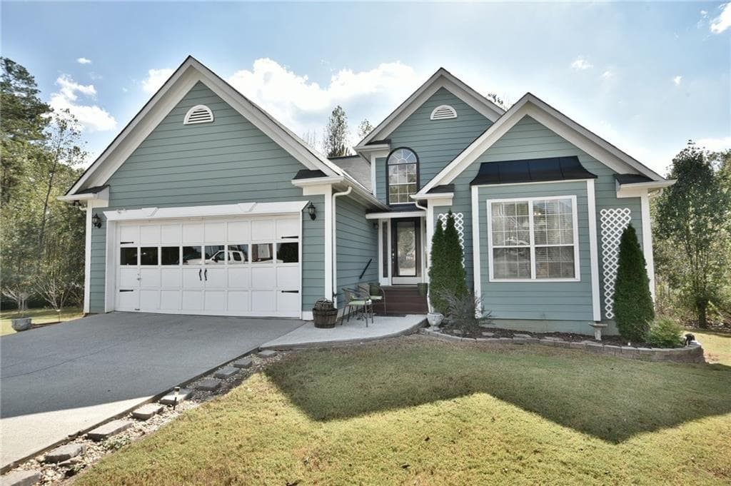 10 Jon Jeff Drive, Lilburn, GA 30047 — most recent listing photo