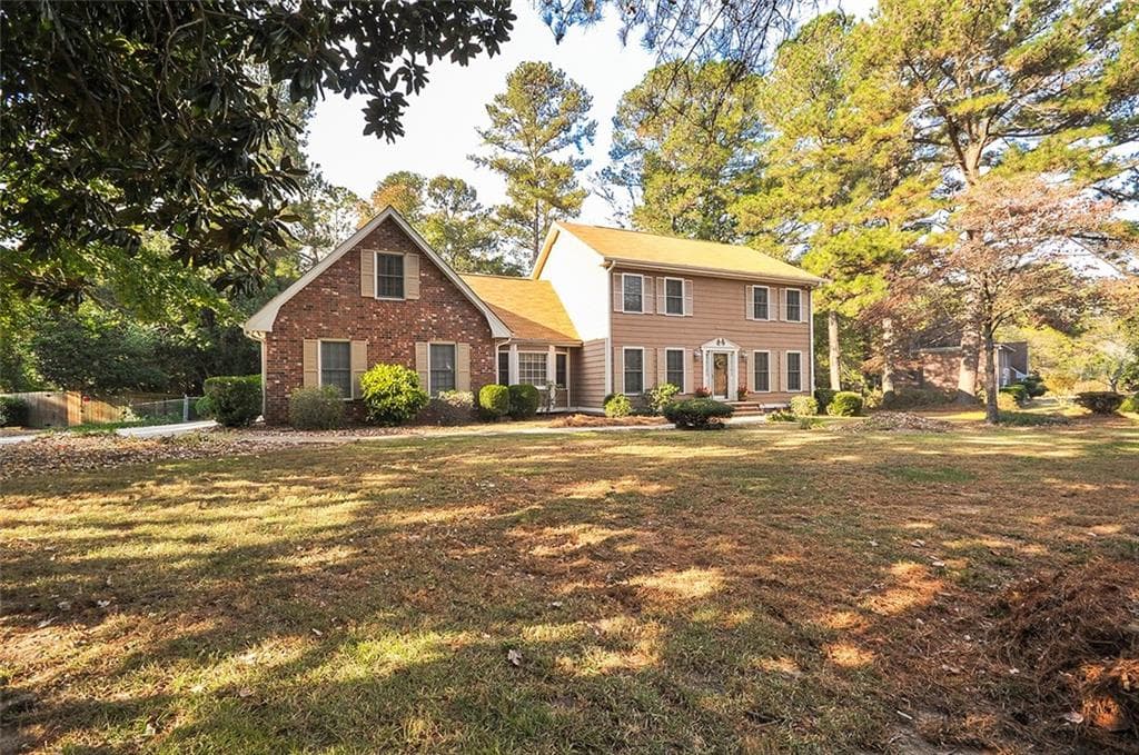 2595 Kinnett Drive, Lilburn, GA 30047 — most recent listing photo