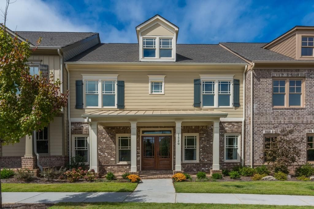 3 bedroom, 2,717 sq ft townhouse sold at 1520 Parkside Drive 1520, Milton, GA 30004