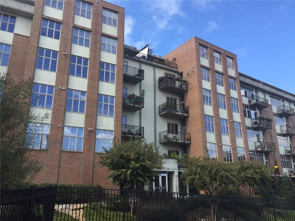 1 bedroom, 746 sq ft condominium sold at 640 Glen Iris Drive 518, Atlanta, GA 30308