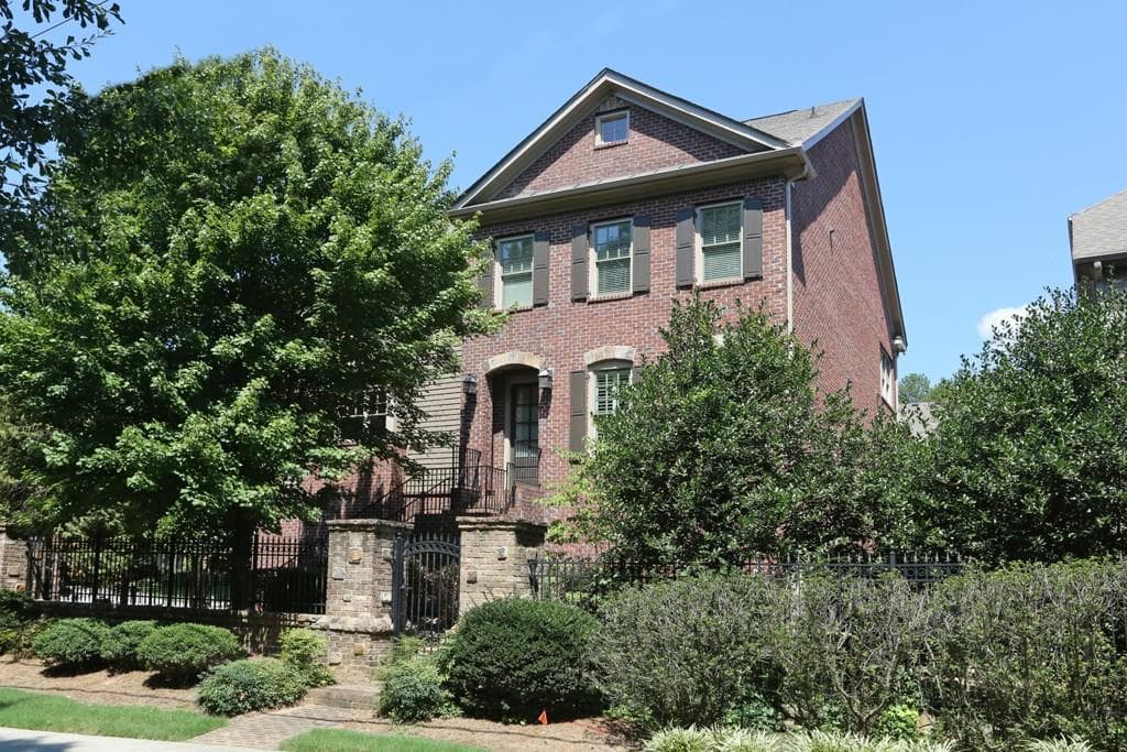 3331 Ashford Park Court, Brookhaven, GA 30319 — most recent listing photo