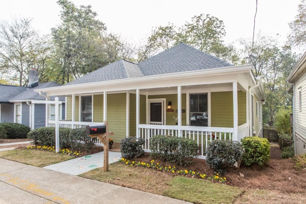 2 bedroom, 1,640 sq ft single family residence sold at 747 Kirkwood Avenue, Atlanta, GA 30316